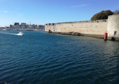 Concarneau . The ramparts 1 - In the vicinity