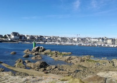 Concarneau . Les remparts 3 - Aux alentours